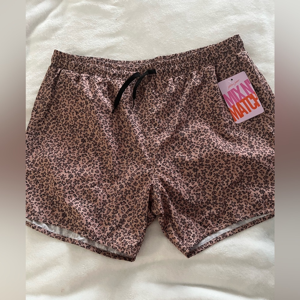 Kortni Jean shorti swim trunks XXL